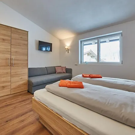 Penthouse Moosweg Holiday home Maishofen