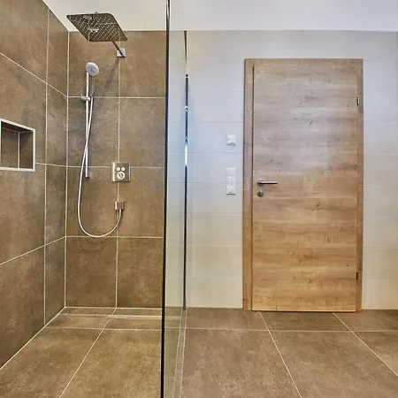 Penthouse Moosweg Vakantiehuis Maishofen